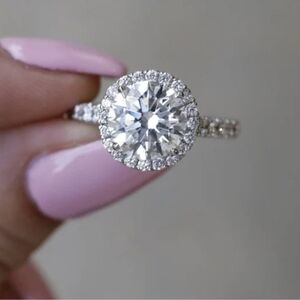 Elegant Silver Diamond Ring